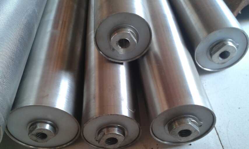 輥?zhàn)虞斔蜋C(jī)，輥道輸送機(jī)